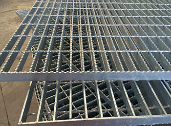 热镀锌钢格栅板 热镀锌钢格栅板