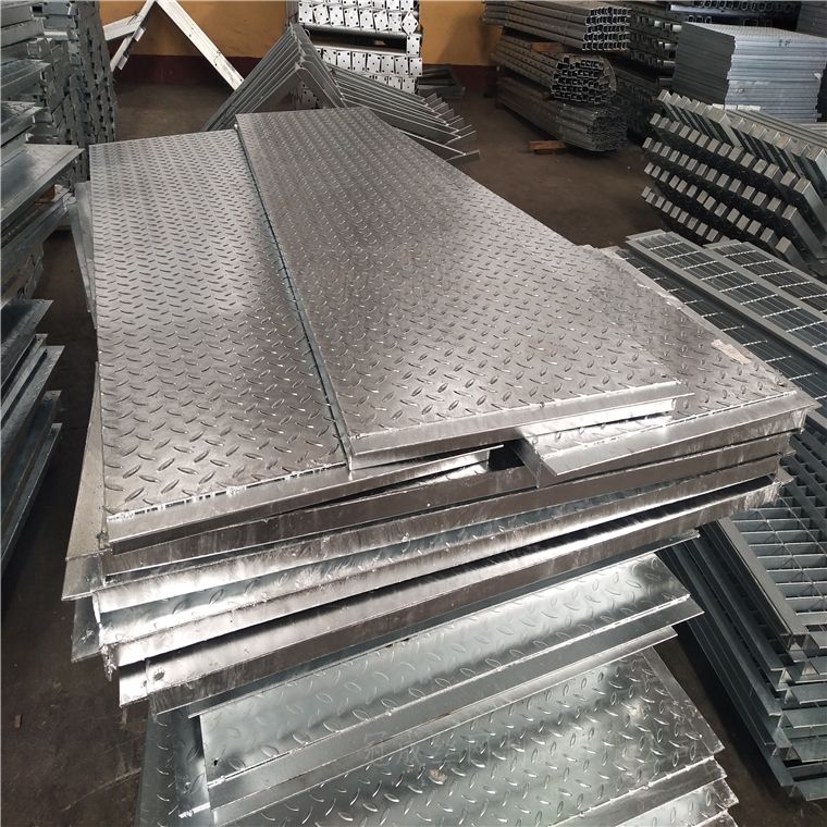 花纹复合钢格板