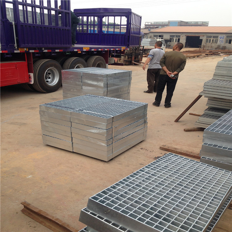 热镀锌压焊钢格板