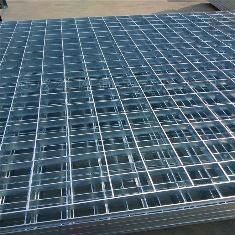 热镀锌钢格网