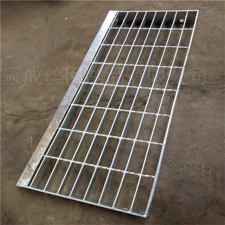 镀锌踏步板 镀锌踏步板